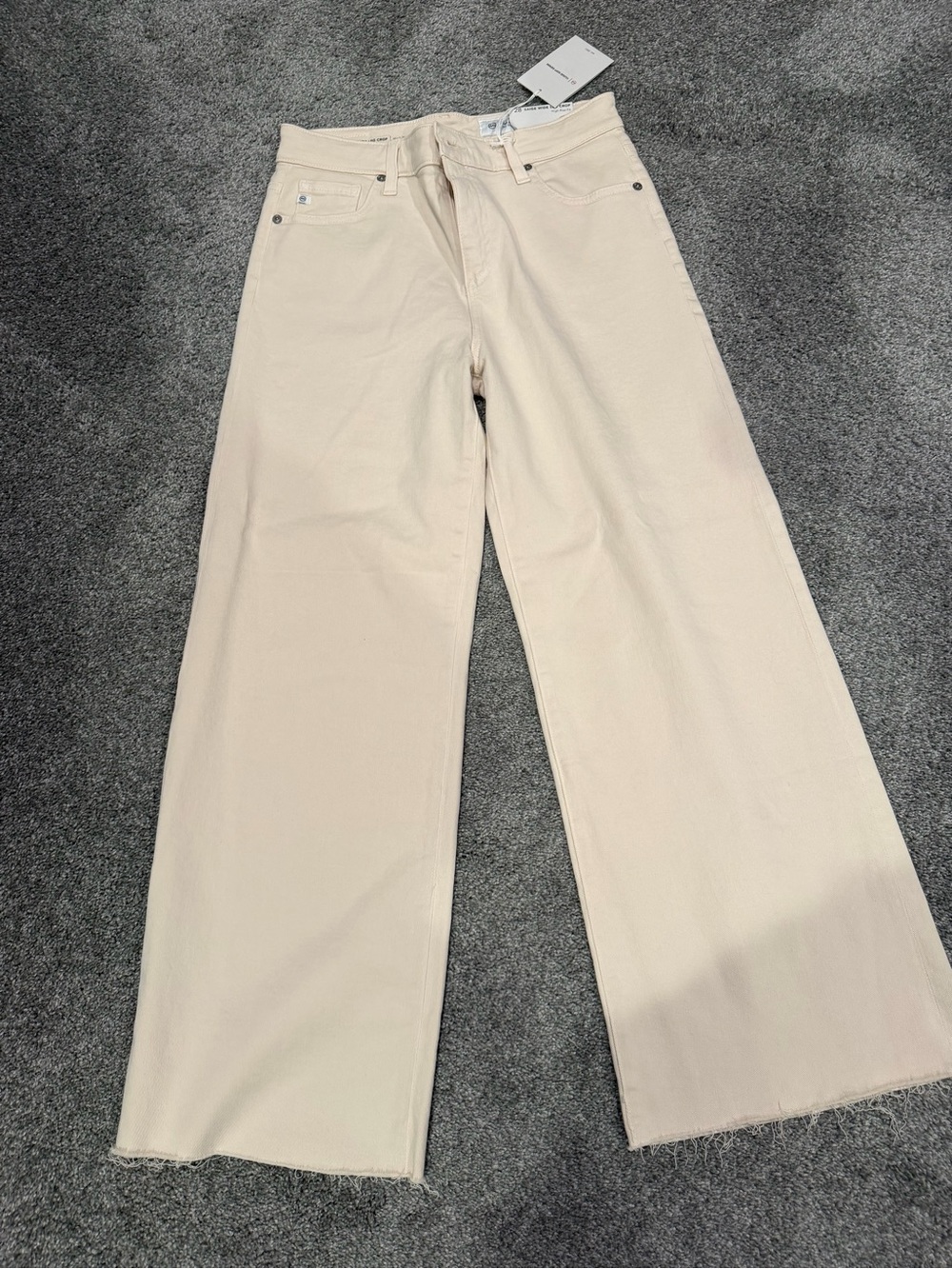 Ag Adriano Goldschmied High-Rise wide leg Jeans in Light Driftwood Beige